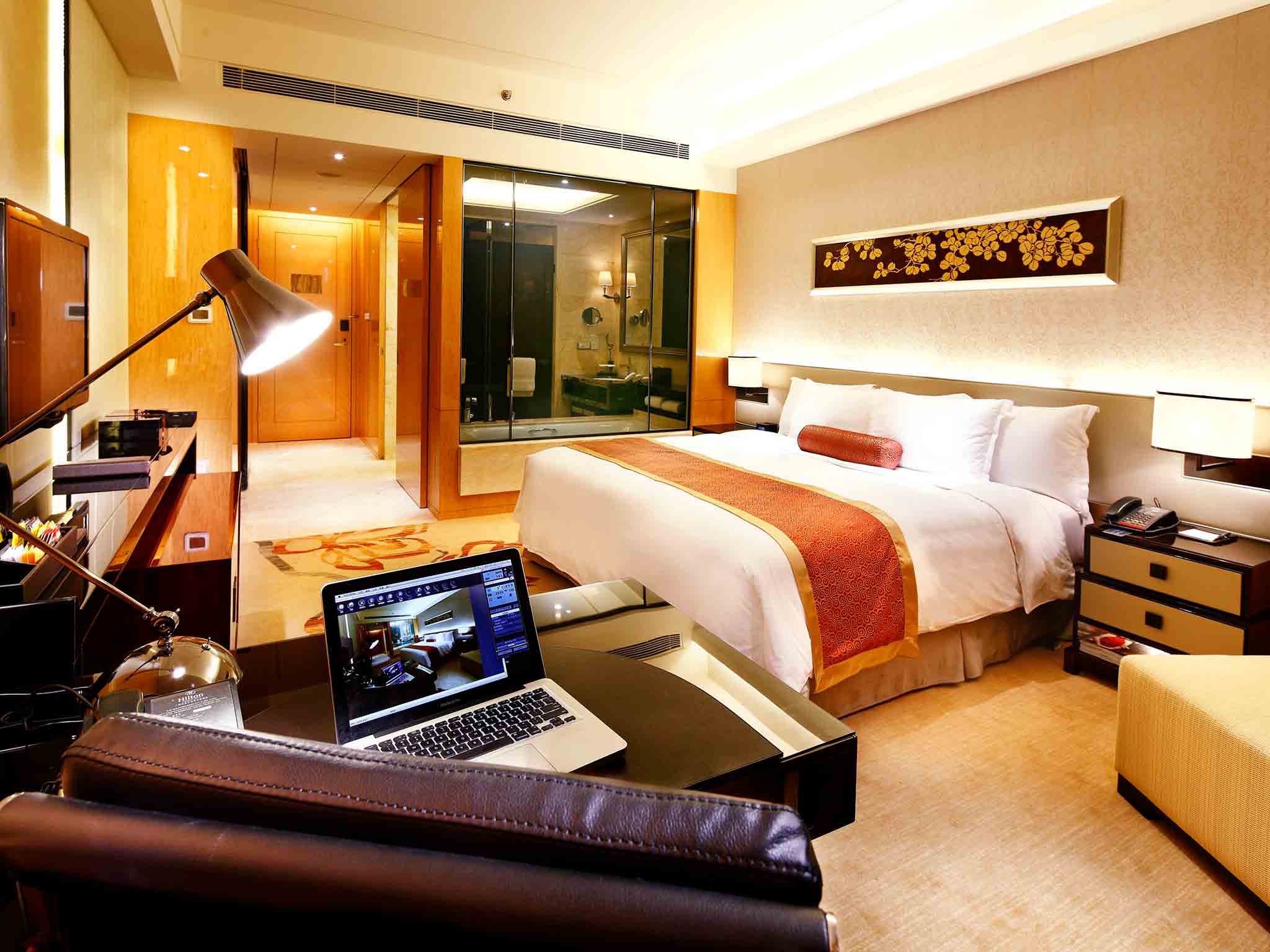 Guangzhou Tianlun Hilton Hotel